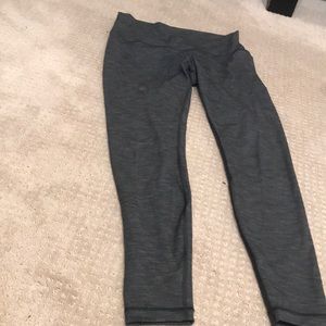 Size ten Lululemon high rise wonder under leggings